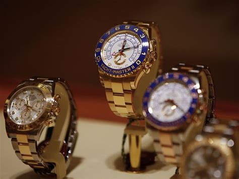 record rush to buy rolex is over|rolex used watches.